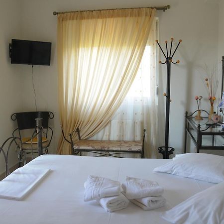 Maria Apartments Lefkada City Phòng bức ảnh