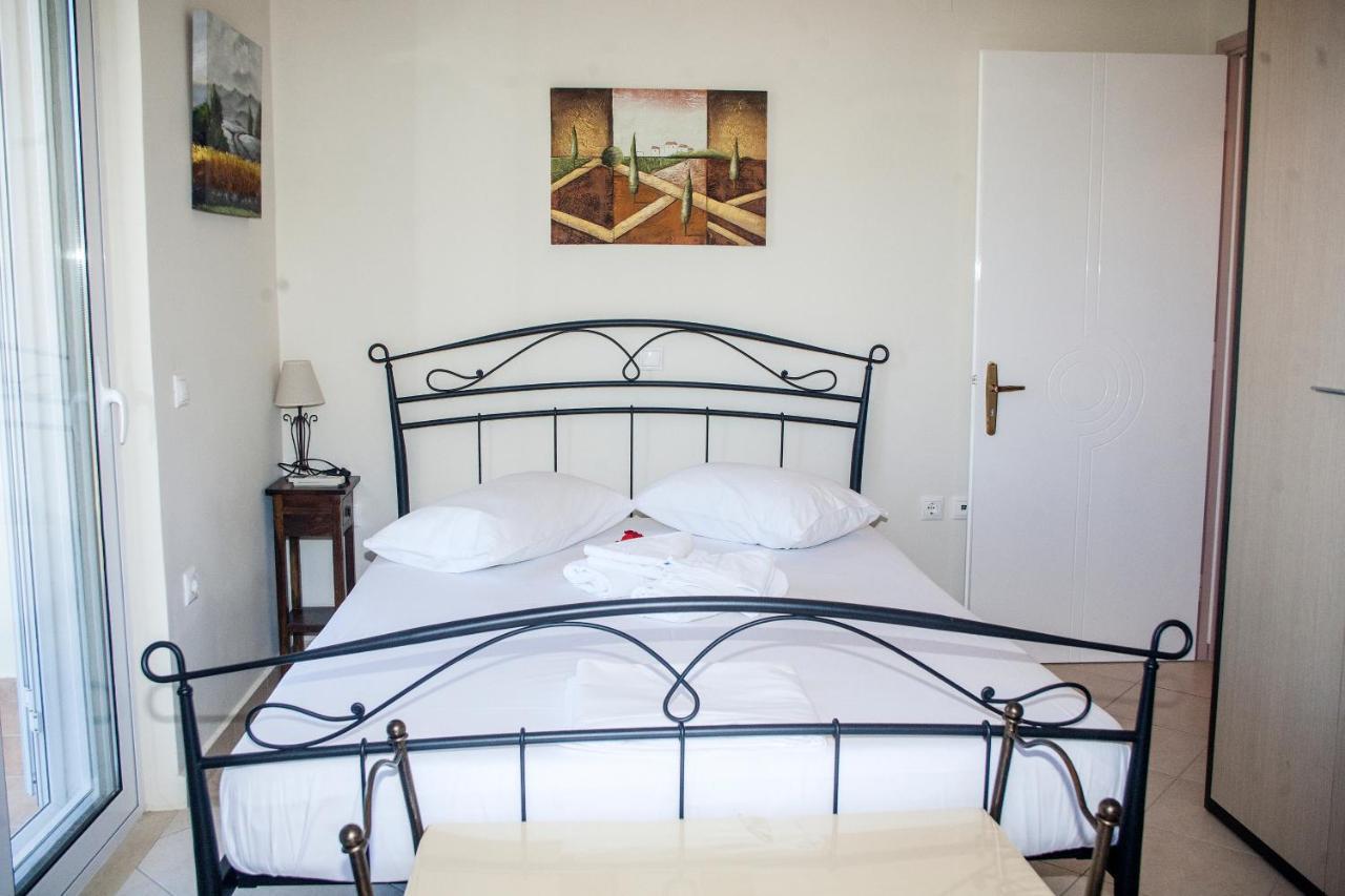 Maria Apartments Lefkada City Ngoại thất bức ảnh