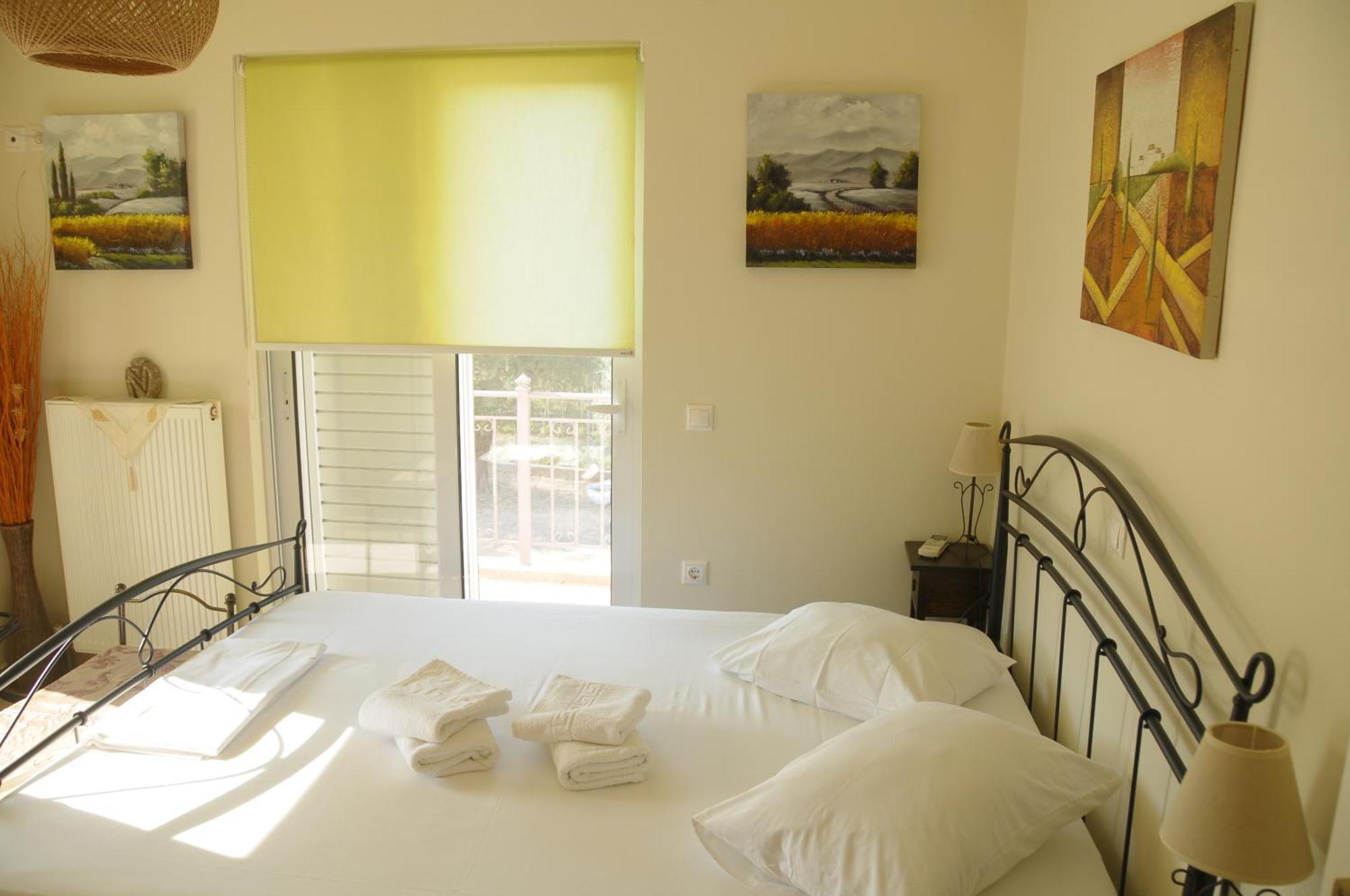 Maria Apartments Lefkada City Phòng bức ảnh